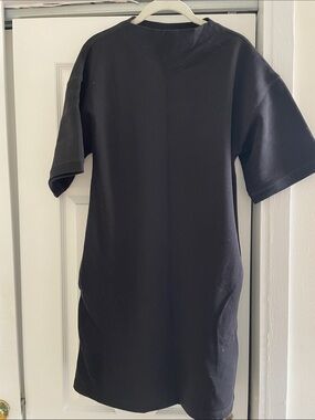 Classic Black Short Sleeve sweatshirt Dress